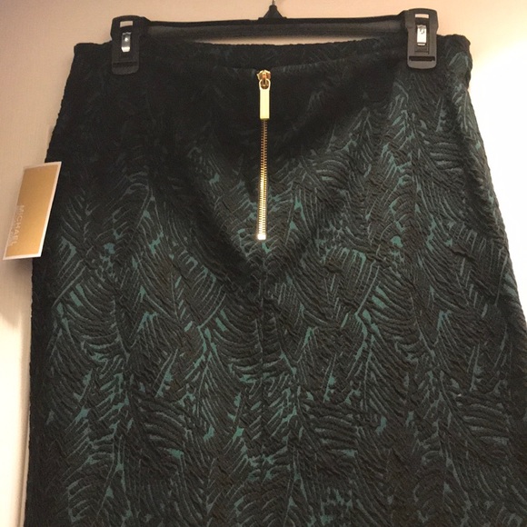 Michael Kors Green and Black Skirt - Picture 3 of 7